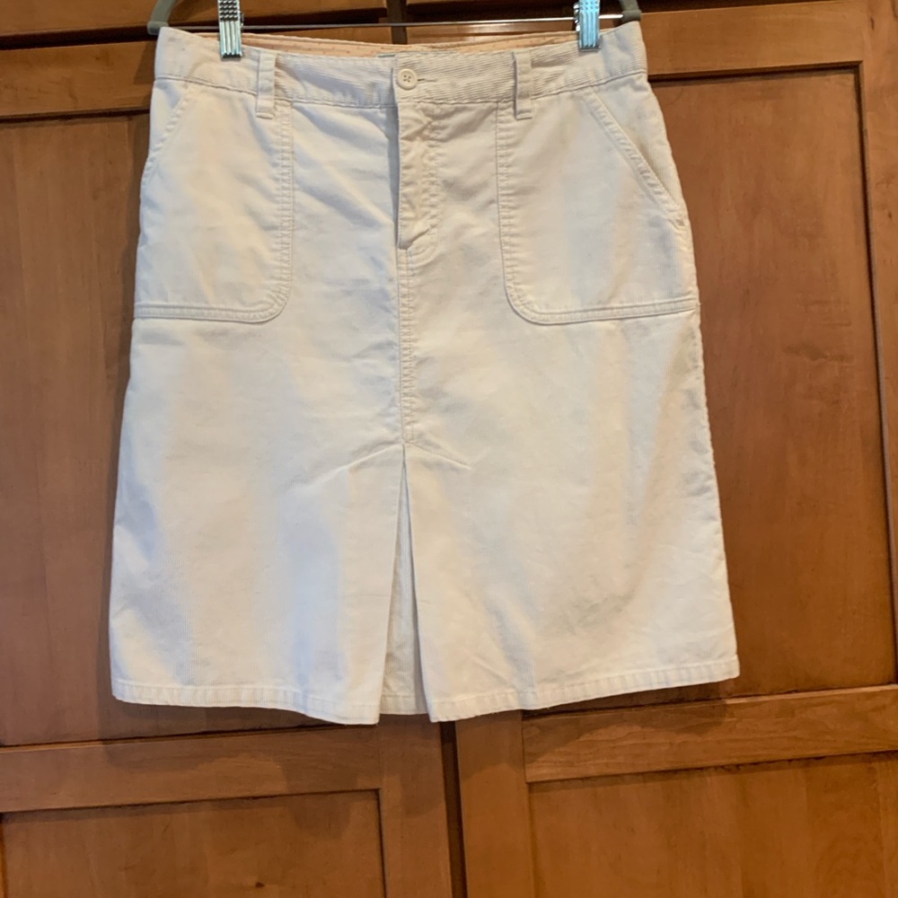Old Navy Brand Corduroy Skirt/Size 8